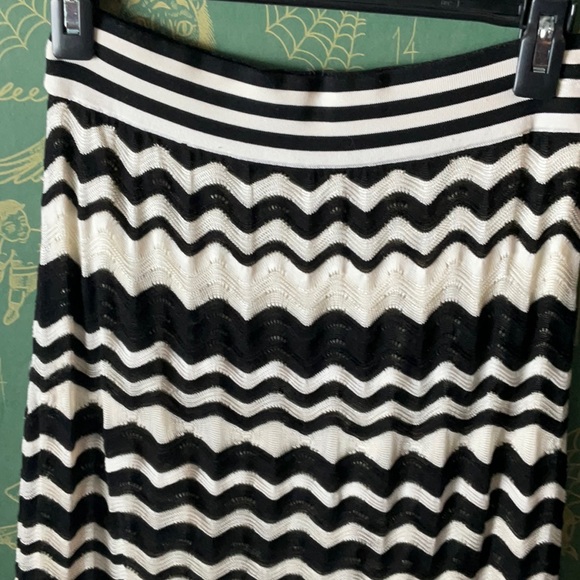M missoni skirt - Picture 2 of 8